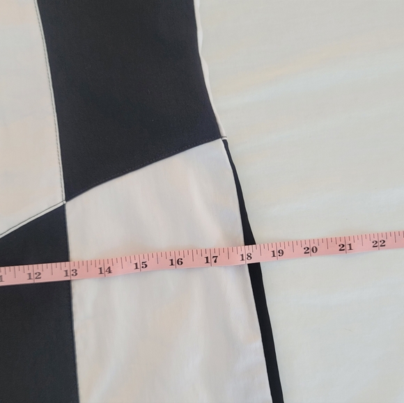 Tatyana Black And White Colorblock Retro Pencil Dress - Picture 13 of 13